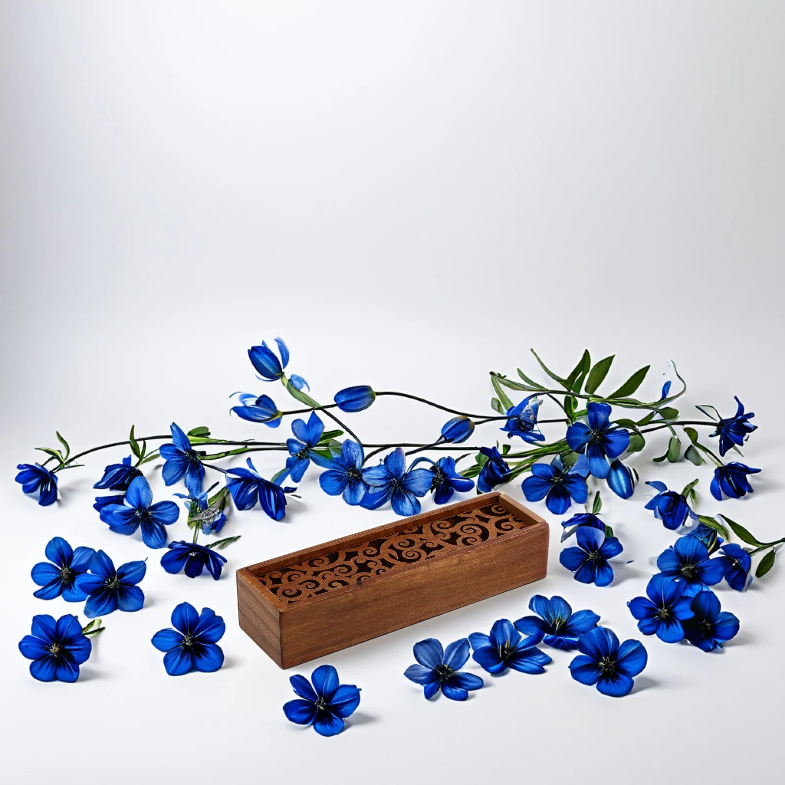 

Wooden Stationery Storage Box Elegant Lace Craft Organizer Large Pencil Case Pen Holder Desk Tidy Jewelry Container