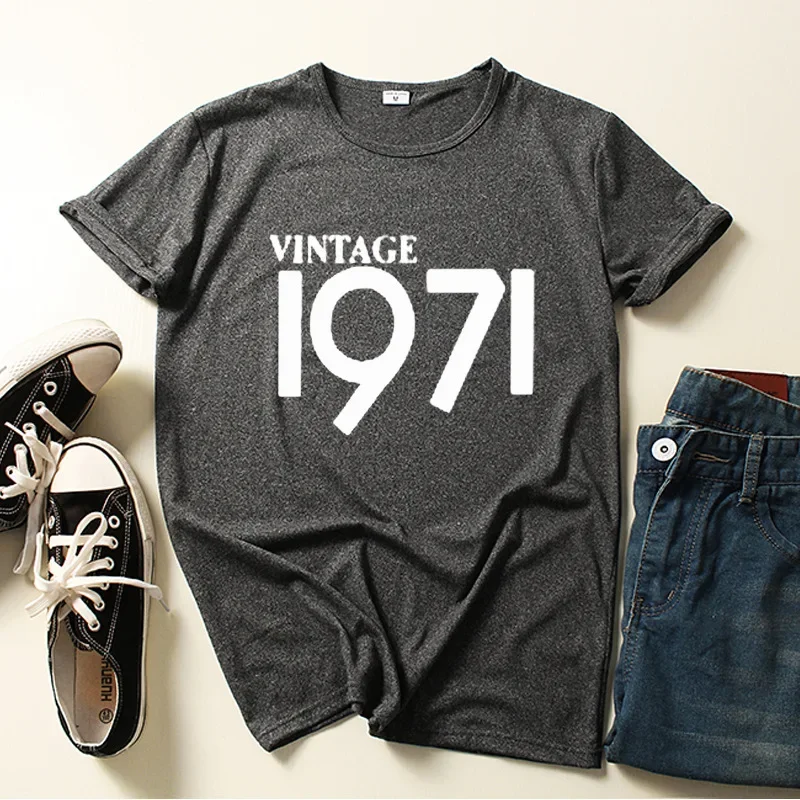 Druck Frauen T-Shirt Vintage 1969 1971 Brief Kurzarmhemd Oneck lose Frauen T-Shirt Damen Tops Camisetas Mujer T-Shirt