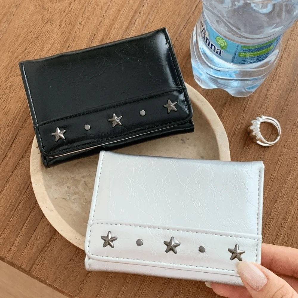 Vintage Style PU Star Rivet Trifold Wallet Compact Size Ultra Thin Card Holder Multiple Slots Solid Color Coin Pocket Student