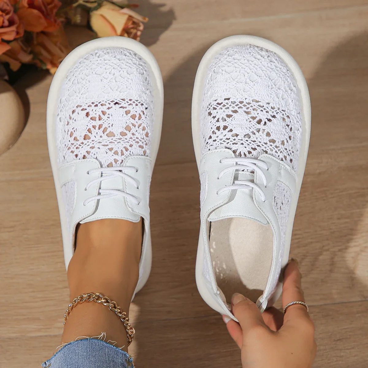 Women Sandals Shoes 2024 New Summer Women Luxury Sandals Designers Shoes Leather Breathable Platform Shoes Casual Ladies Sandals