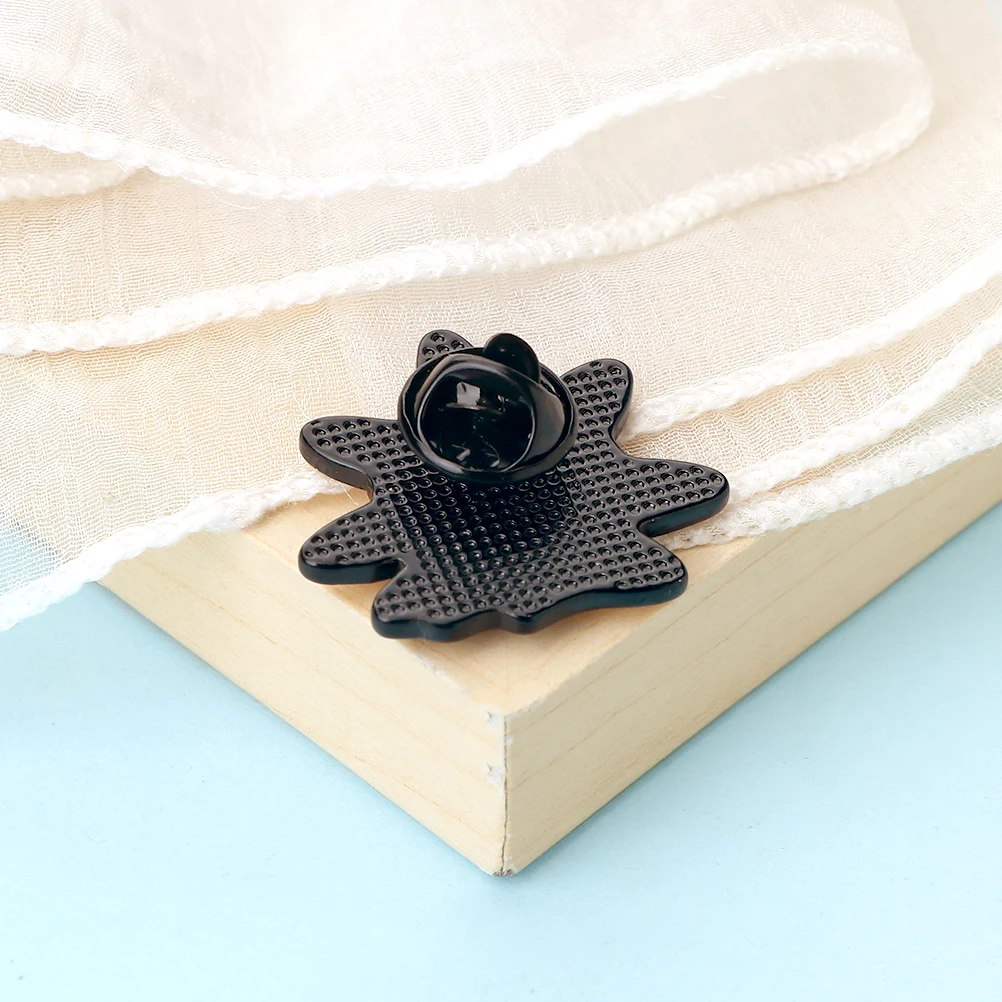 Cute Cartoon Sun Doll Enamel Pins Kids Coat Lapel Pin Badges Brooches Women Men Metal Decoration Jewelry Gift