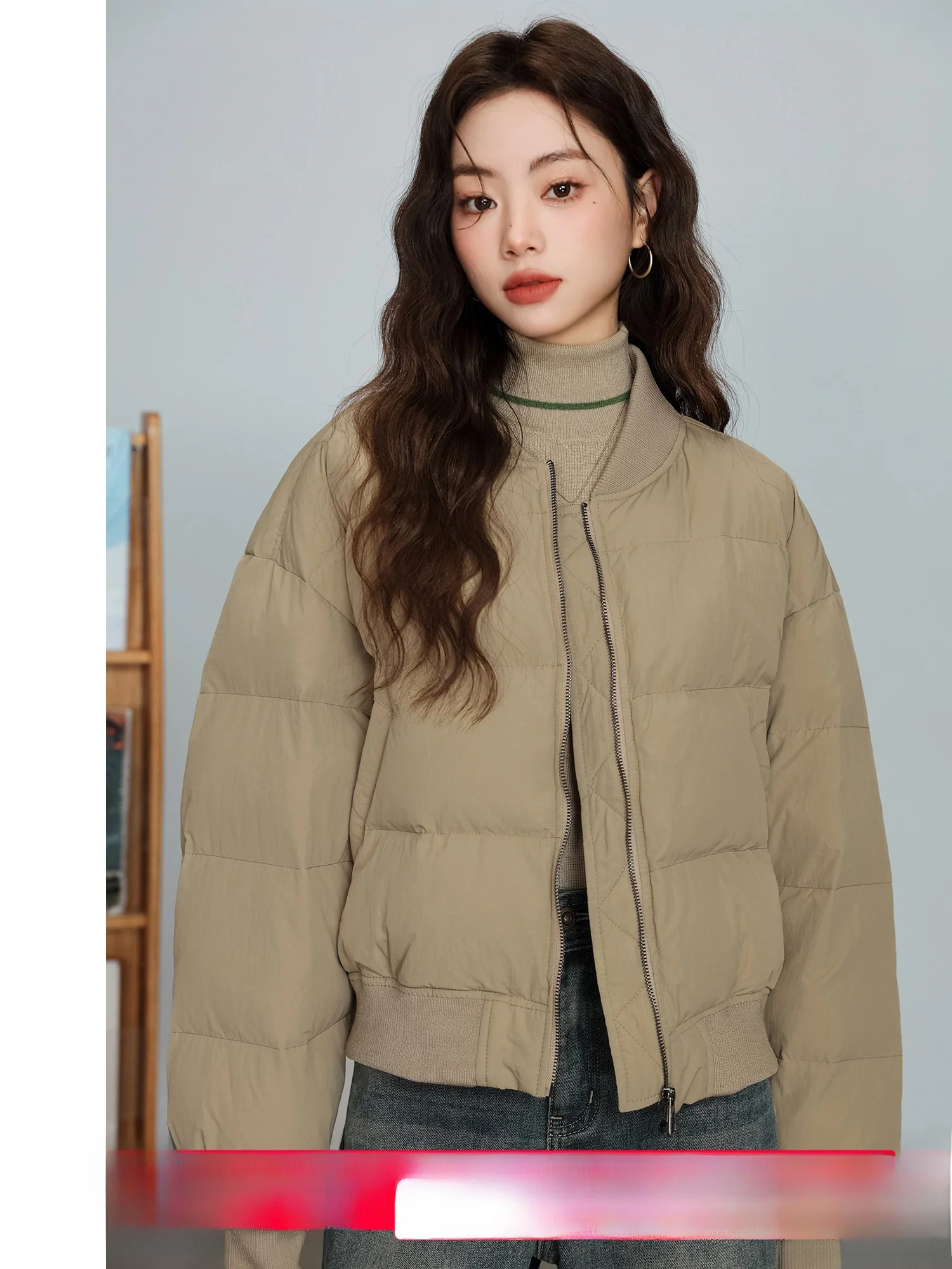 

Женская утепленная куртка-пуховик цвета хаки, зимняя, новый стиль, для повседневной носки, корейская версия, прямой крой, зима 2023