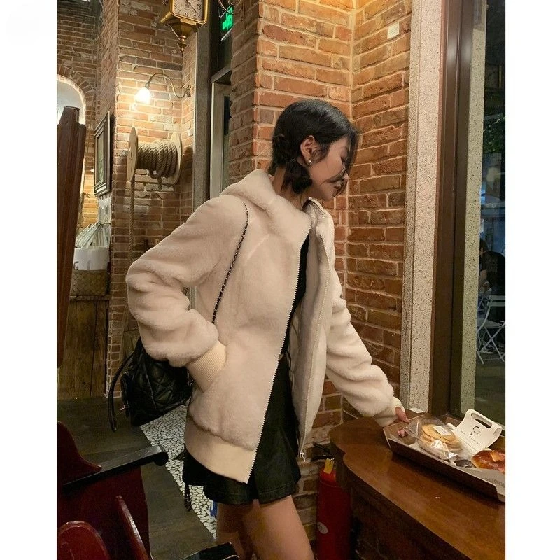 

Новое зимнее пальто с капюшоном из австралийской овечьей шерсти, мягкая плюшевая женская флисовая куртка, уютная повседневная верхняя одежда