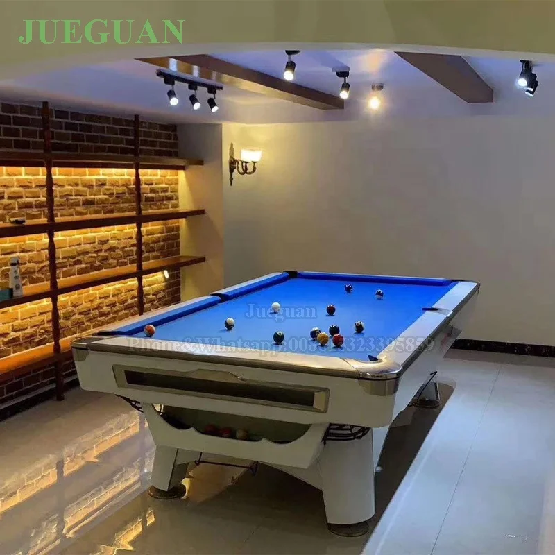 Billiard Clubs Prefer Standard Pool Table 9 Feet for Wholesale