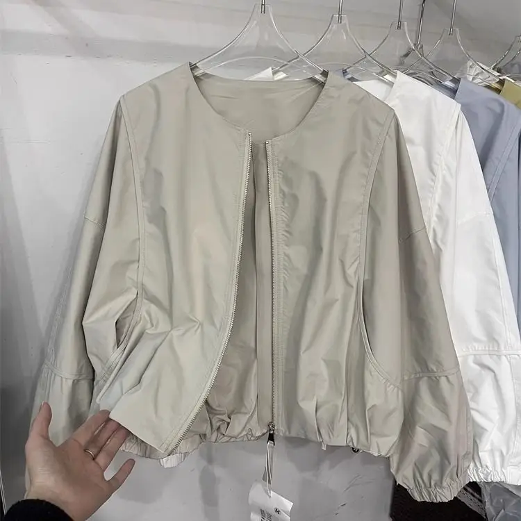 

Light Blue Loose Casual Jacket For Women In Spring And Autumn, Fashionable And Simple Round Neck Short Jacket
