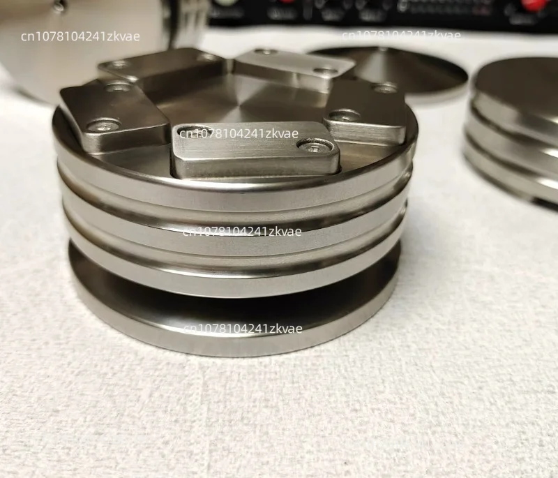 Vent-level isolation foot ,  and audio equipment, anti-vibration spikes - High-fidelity amplifiers