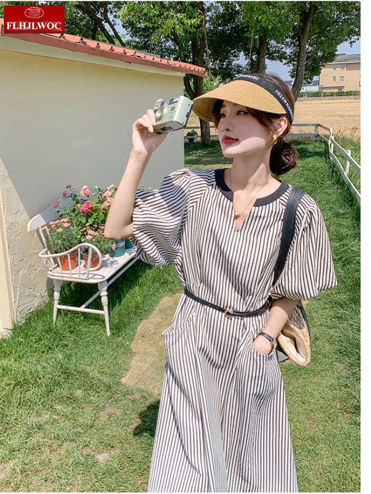 ชุดเดรสหลวมใหม่แฟชั่นผู้หญิงกระเป๋า Retro ฤดูร้อนพัฟแขนสั้นสบายๆสีดําลายเสื้อชุดกับเข็มขัด