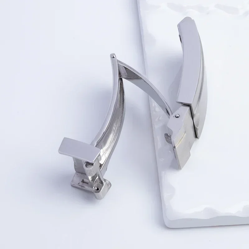 316L 17x9 مللي متر الفولاذ المقاوم للصدأ الإنزلاق المنزلق قفل للطي مشبك ل رولكس جديد الغواصة المطاط الأساور الجلدية نشر المشبك