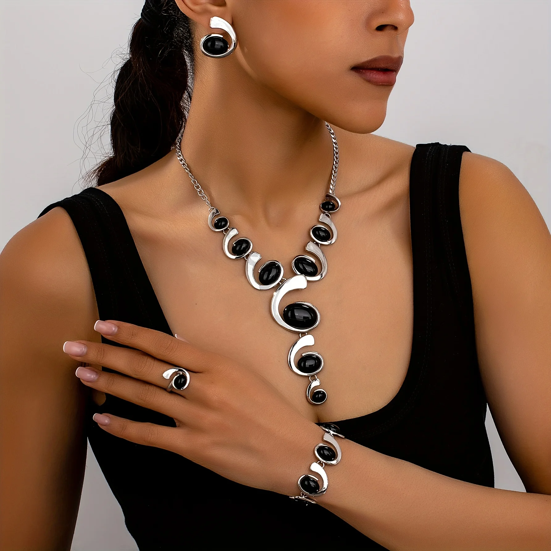 4Pcs/Set Women Fashion Simple Bohemian Jewelry Set Geometric Oval Black‑Inlaid Spiral Spliced Beads Necklace Earrings Bracelet Ring