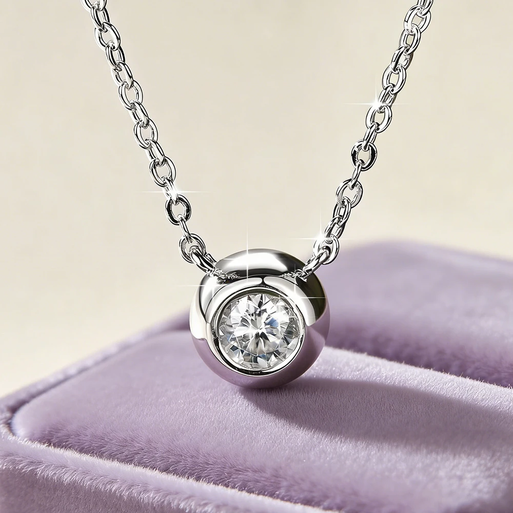 

IOGOU, позолоченное золотом 14K, 5 мм, 0,5 карата, круглый муассанит, кулон-солитер, ожерелье для женщин и мужчин, подарок, классические ювелирные изделия, сертификат GRA