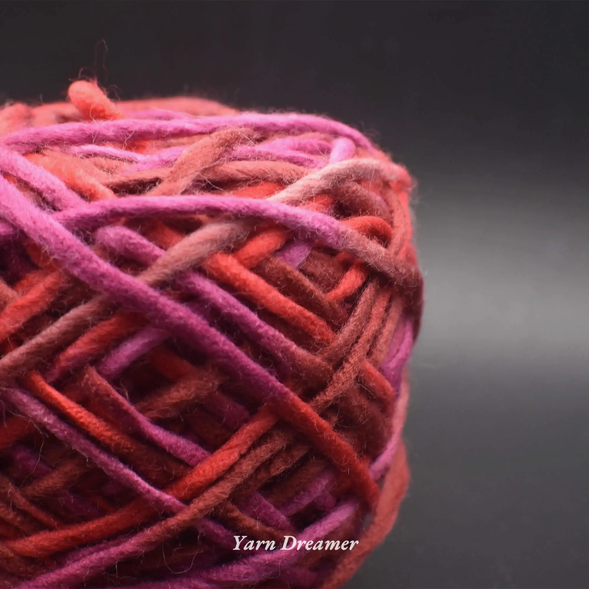 

Dark Red Chunky Yarn 100g Thick Yarn for Knitting Scarf Gradient Yarn Chunky Hand Knitting Yarn