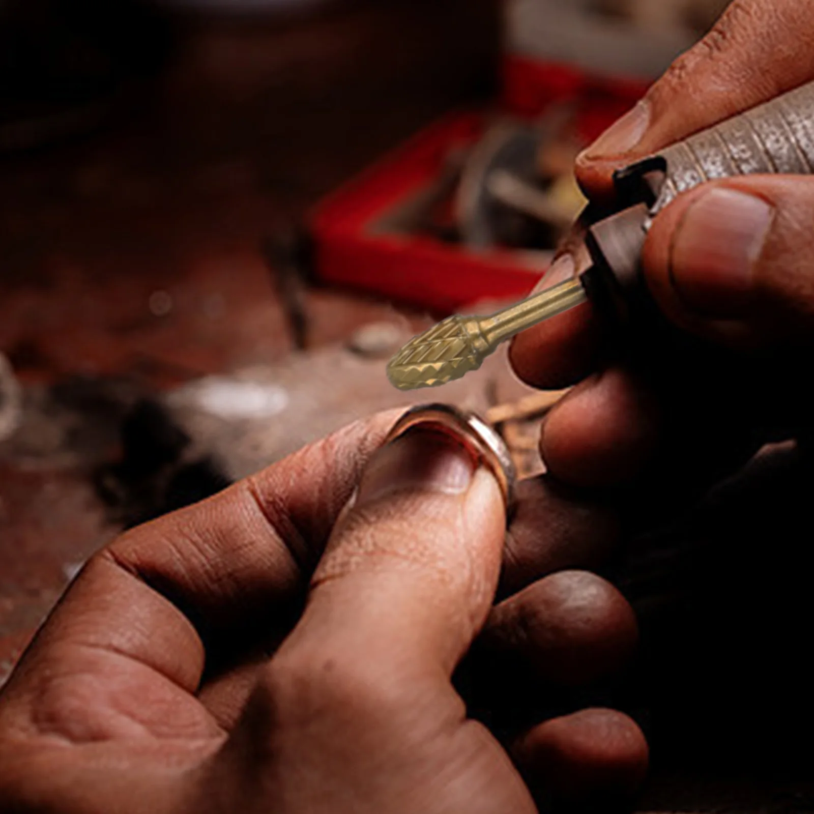 

Compact Case Bits Carbide Burr Set 10 Unique Shapes 6.35 Mm Shank 10 Piece Engraving Tool Set Crafting Projects