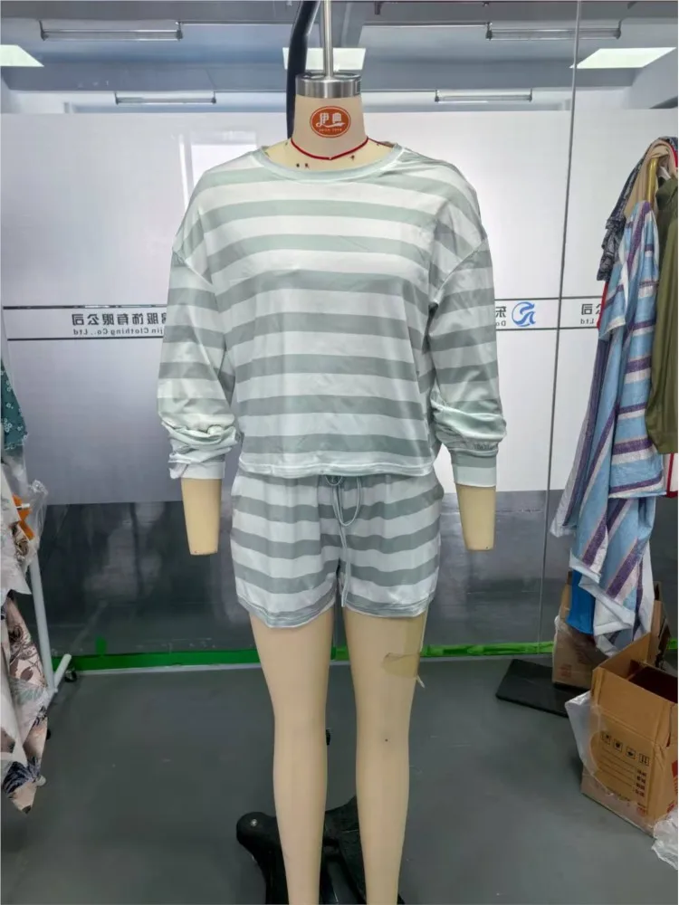 Women's Casual Striped Print Shorts Two-piece Sets  Autumn New Fashion Round Neck Long Sleeve Loose Top Lace-up Shorts Set