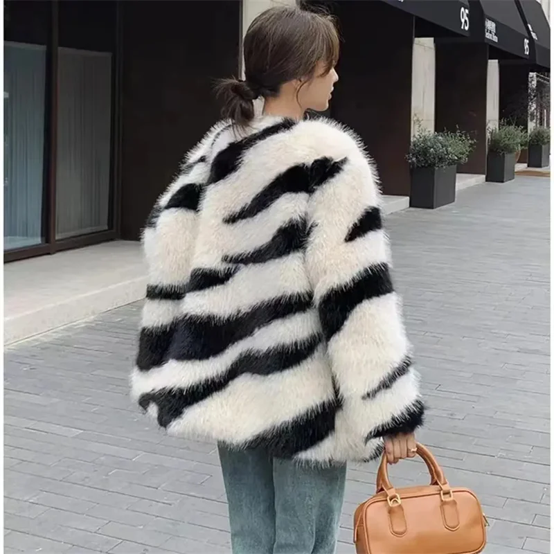 Fur Coat Winter New 2024 Autumn and Winter Foreign Fashion Temperament Thick Zebra Short Coat With Environmental Protection