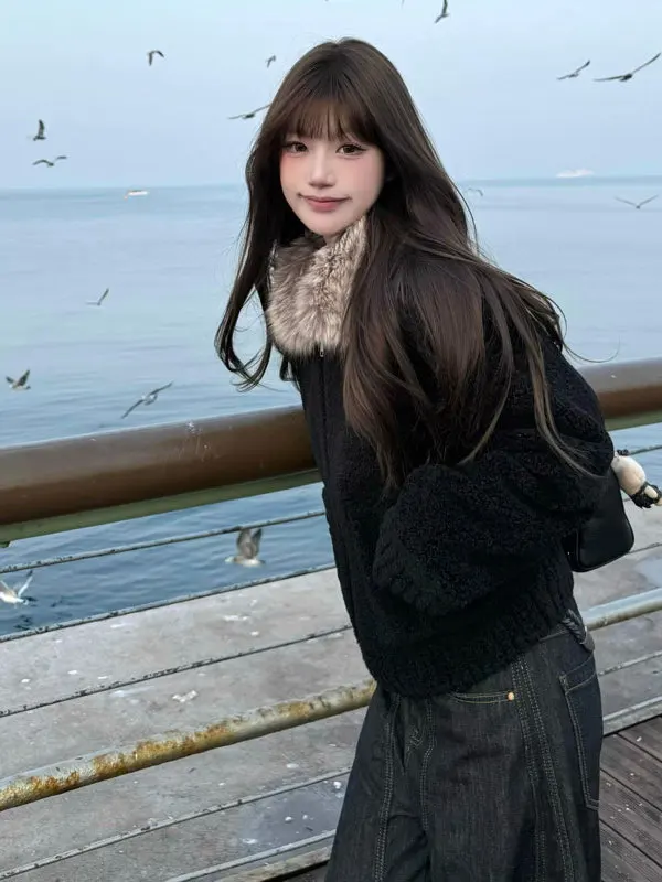 

Retro American Suede ort Coat with Fur Collar Slim Fit Design Unique Korean Sle Women's Faion Outerwear for Winter