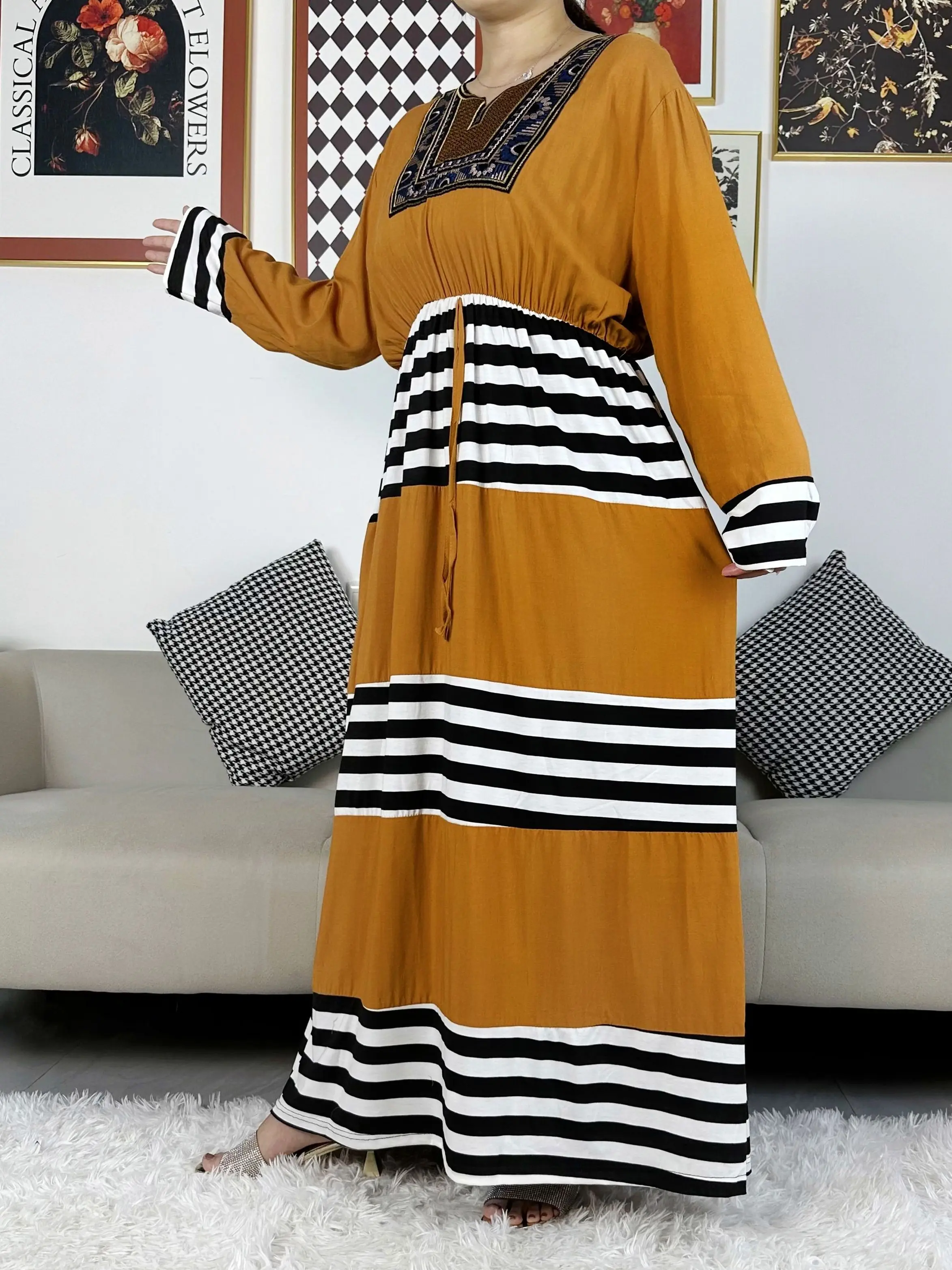 2023 New African Kaftan Women Cotton Abaya Dresses Long Sleeve Loose Style Dashiki Dubai Stripe Long Lady Dresses For Lady