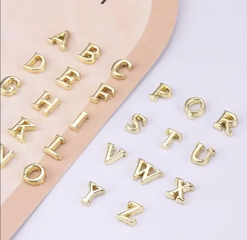26 sztuk/zestaw Złote Srebrne Litery A-Z Ozdoby do Paznokci ze Stopu, Brokatowe Akcesoria do Manicure 3D, Dekoracje Alfabetu, Biżuteria do Paznokci DIY z Literami