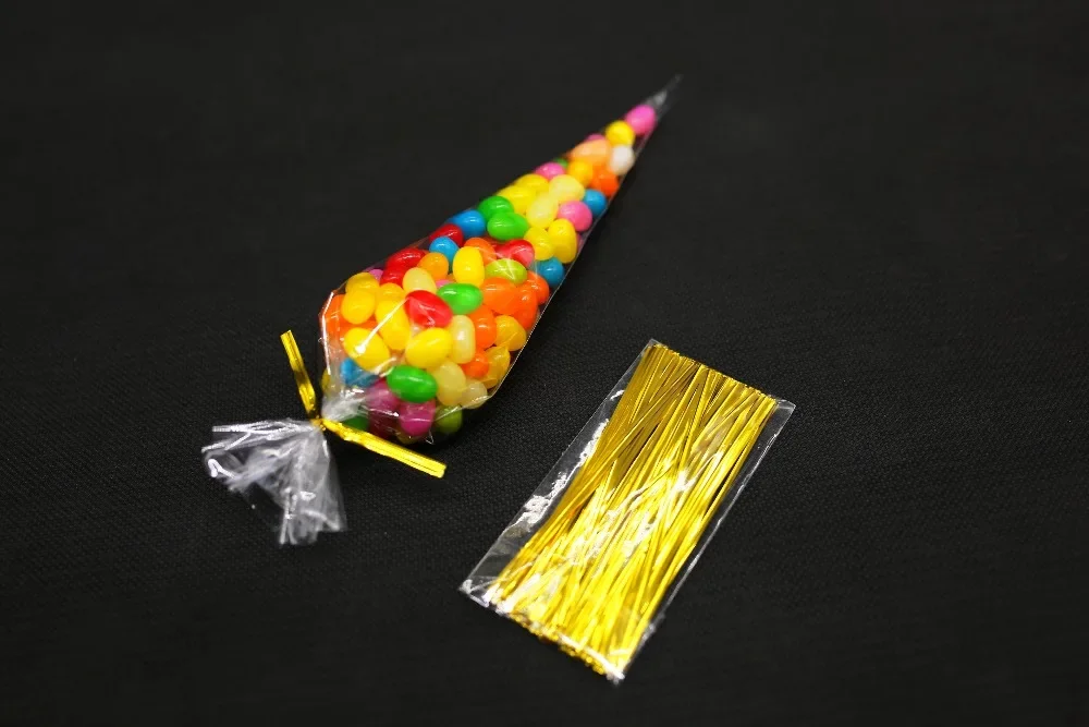 100Pcs Transparent Cellophane Packaging Bags Transparent Cone Candy Bags DIY Wedding Birthday Party Gift Bags