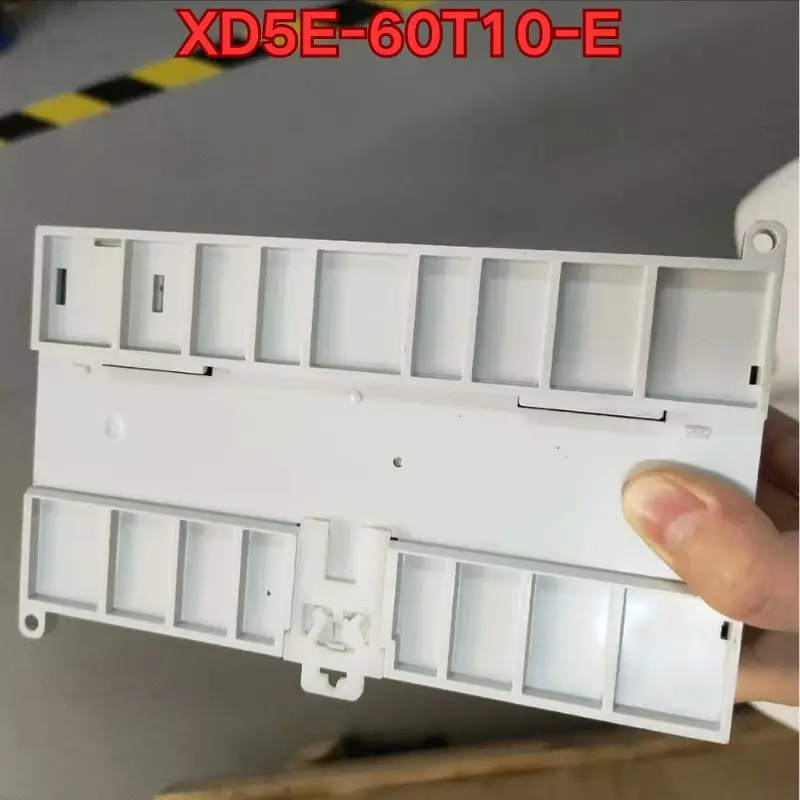 Second-hand PLC module XD5E-60T10-E function test is normal  Latest Pricing for 2026