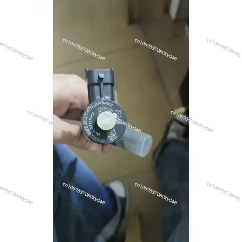 

8-97436808-0 8974368080 0445111094 8-98332059-0 0445110720 Common Rail Injector 1.9T TFS87 RZ4E Engine