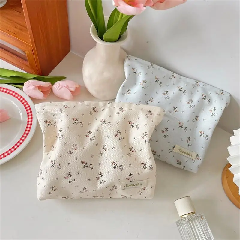 Leuke zoete bloemen make-up tas met grote capaciteit, draagbare reismake-up organizer, dames clutch, girly toilettas, etui