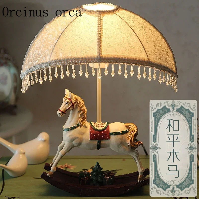 Dream fairy tale Trojan horse bedroom bed head  American  style  French  European  Korean  girl  Princess desk lamp