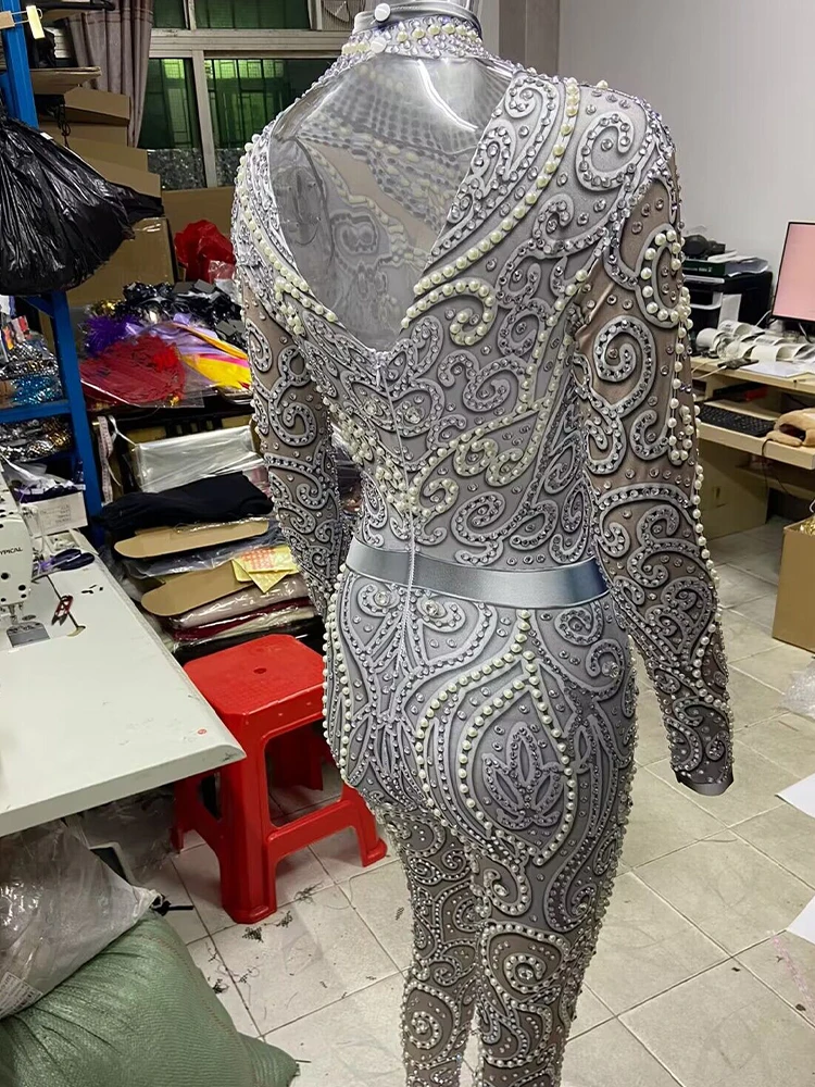 Sexy Silver Gray Rhinestones Bodysuit High Quality Party Stage Costume Crystals Pearl Jumpsuit Dj Show Singer Costume