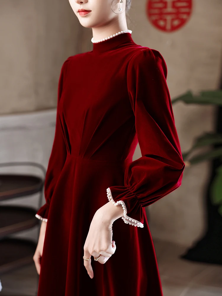 

Wedding Dr Long Sve Thi Velvet Red Color Bridal Gown Women's Wear Daily Suitable for Par And Performance