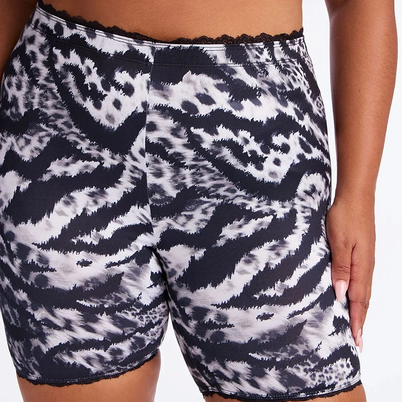Vielseitige, eng anliegende, schmal geschnittene, mit Blumenmuster versehene, sexy, im Hot-Girl-Stil, mit Spitzenbesatz, Motorradshorts – Detail 6
