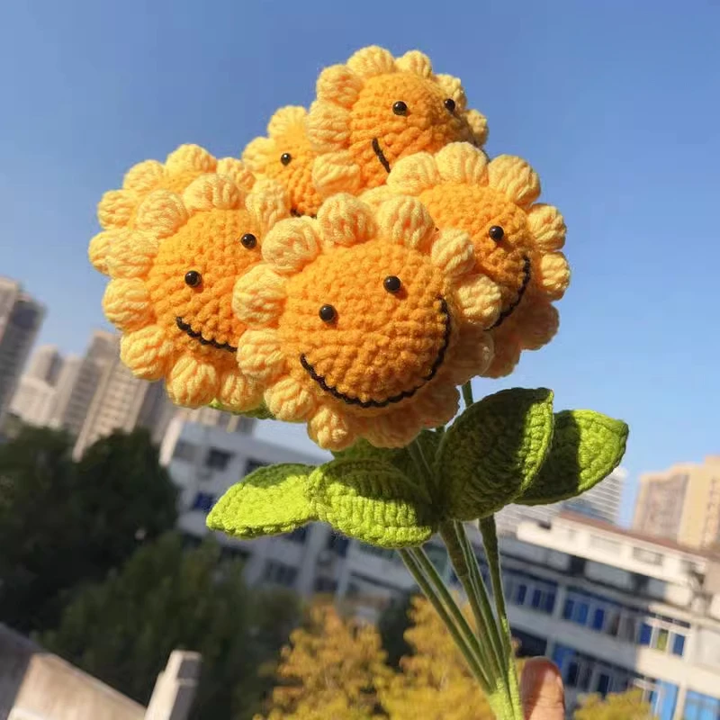 Sunflower Crochet Flower Handmade Artificial Flowers Knitted Smiley Face Fake Flowers Ornaments Home Decor Arts and Crafts