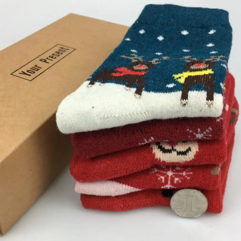 5pairs Christmas socks Wool socks -tube socks Fun cute socks with Santa reindeer pattern women's Christmas theme gift box set