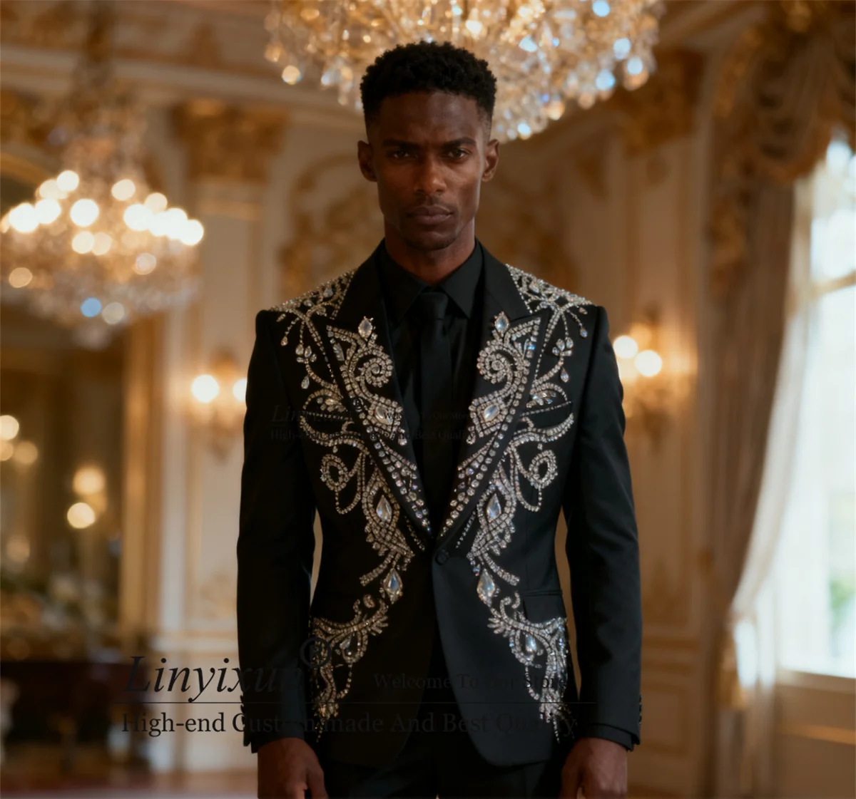 

Luxury Ornament Rhinestone Men Suits Customized Peaked Lapel Wedding Tuxedos 2 Pieces Sets Party Groom Blazers Costume Homme