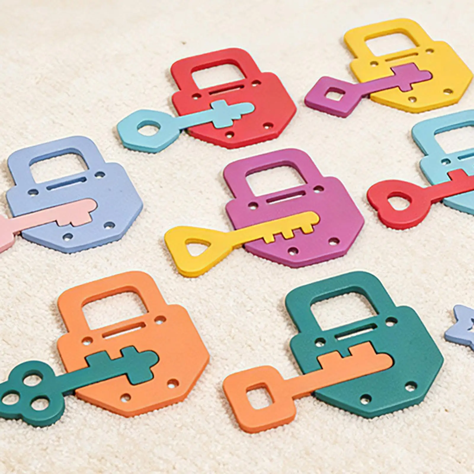 

Preschool Locks and Keys Matching Game Wooden Learning Toy for Kindergarten Kids Interactive Play