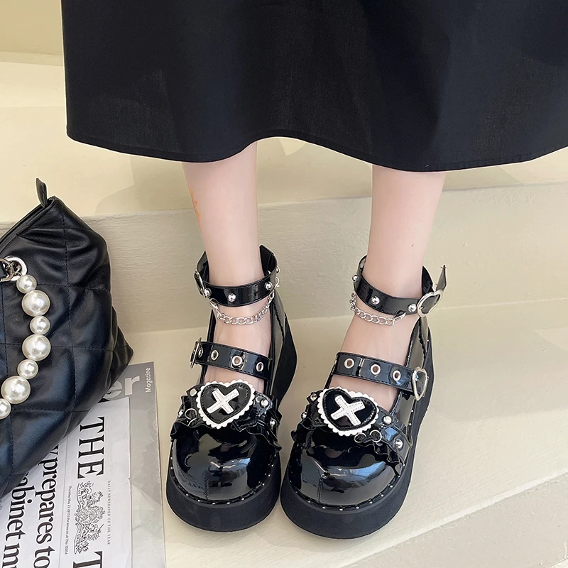 Punk Metal Chain Cool Lolita Shoes Women Patent Leather Mary Jane Shoes Woman Gothic Chunky Platform Black Single Shoes Y2K