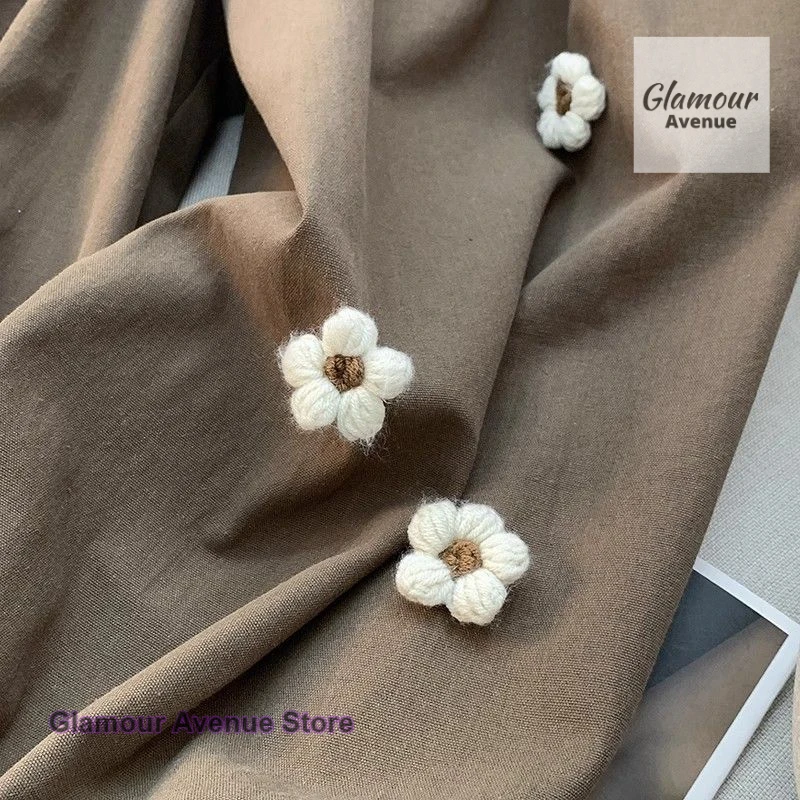 Modne koreańskie spodnie typu bloomers z trójwymiarowymi kwiatami, damskie, letnie, nowe, luźne, z wysokim stanem i wyszczuplające spodnie haremki o długości dziewięciu ósmych.