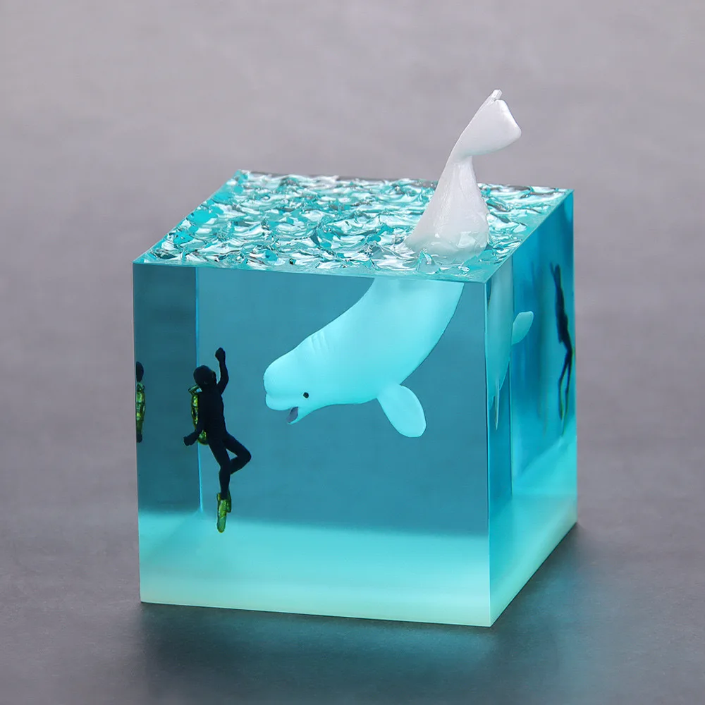 Ocean resin whale humpback whale 5cm cube ornament luminous mini night light