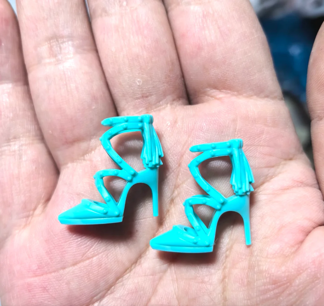 Neue Schuhmodelle, High Heels, Sandalen, Hausschuhe, Schuhzubehör für Ihre BB FR-Puppen im Maßstab 1:6