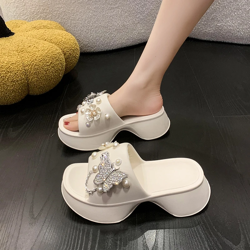 Women Summer Slippers Butterfly Decoration Platform Sandals Outside Vacation Beach Non-Slip Slides Flip Flop Casual Shoe Female