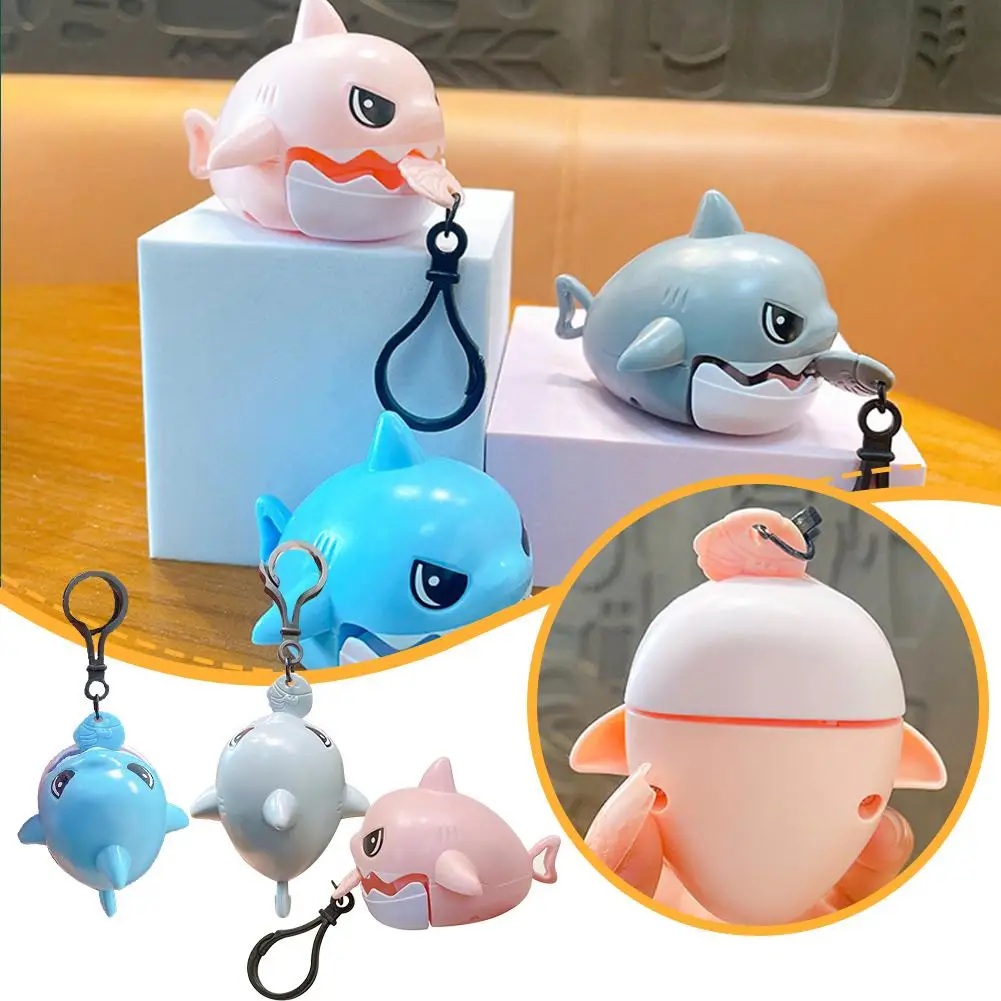 Shark Keychain Big Fish Eat Small Fish Pull Line Nibbling Small Small Gift Keychain Shark Keychain Cartoon Pendant Fun V7Y0