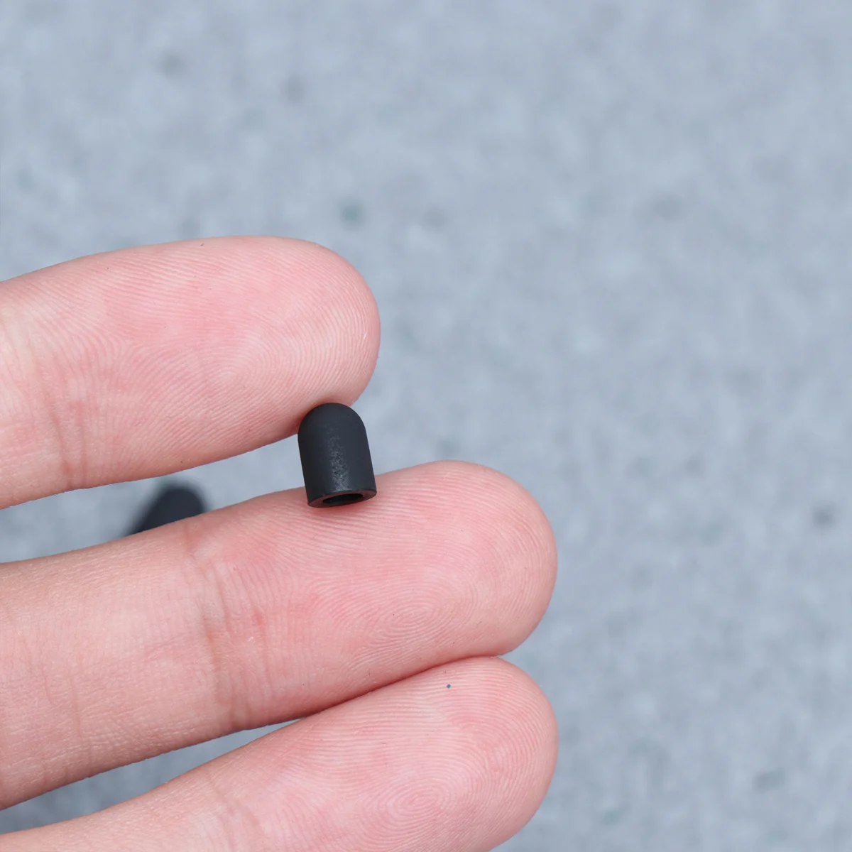 

30Pcs Nib Case for Touchscreen Stylus Replacement Silicone Tips Quiet Writing Experience Enhanced Precision Compatible with