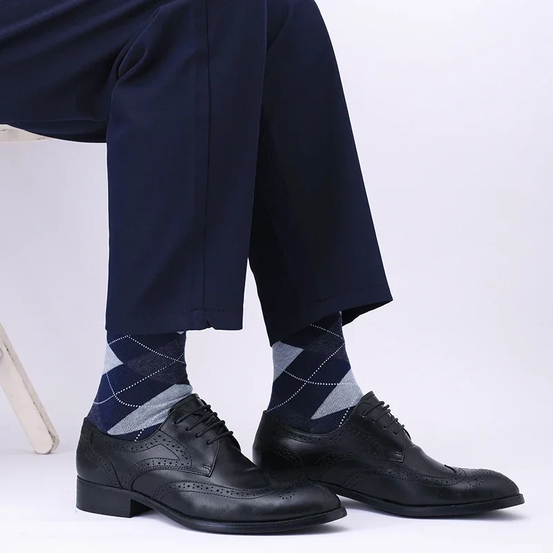 5 Pairs Mens Dress Socks Plus Large Size，High Quality Combed Cotton Crew Socks，Argyle Breathable Casual Socks for Men 5/10 Pairs