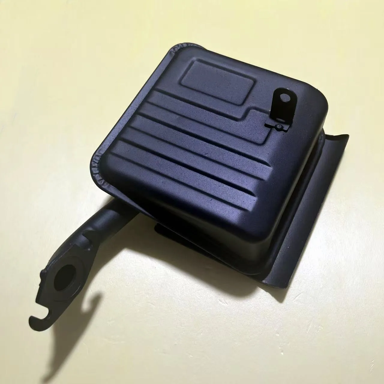 

MUF950-HFTG Exhaust Muffler For Harbor Freight Tail Gator 63025 63024 900W 2-Stroke Gas Generator