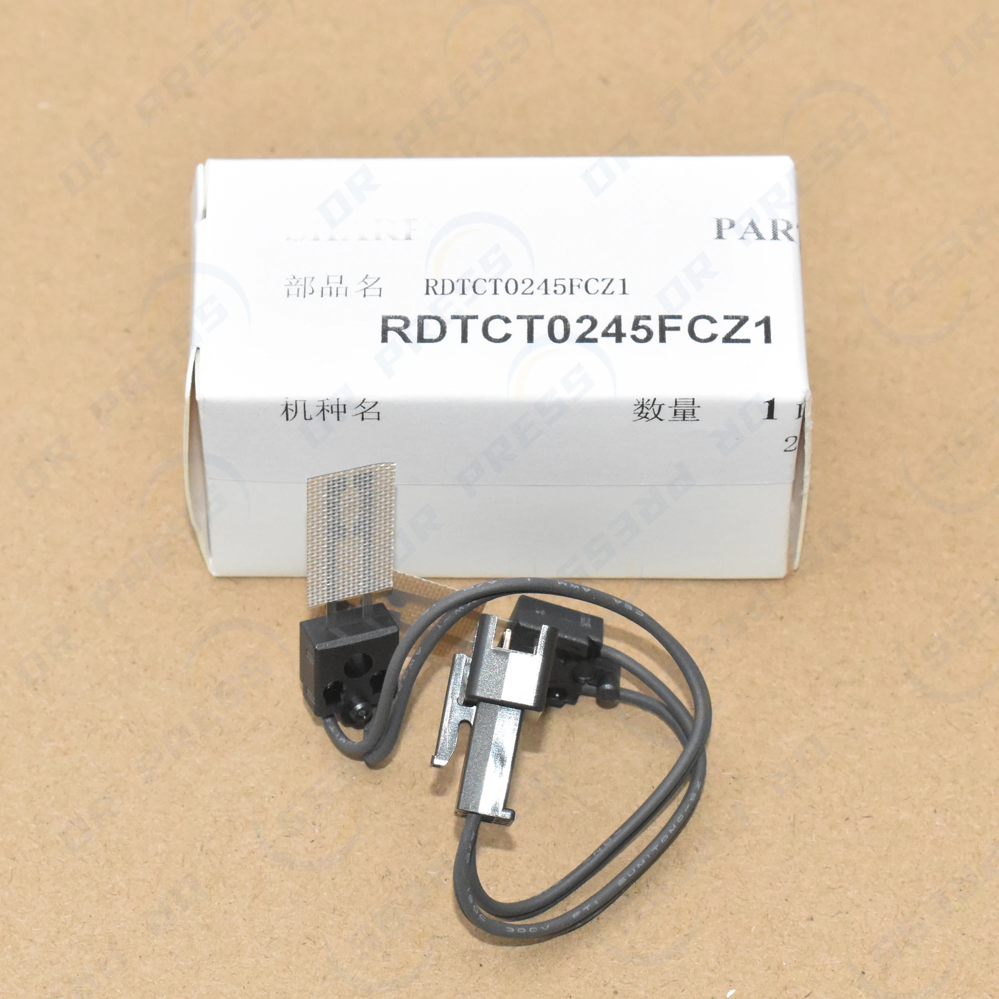 

RDTCT0224FCZZ RDTCT0245FCZ1 RHTM-0050FCZ1 Термистор фьюзера для Sharp MX 3608 4608 5608 3658 4658 5658