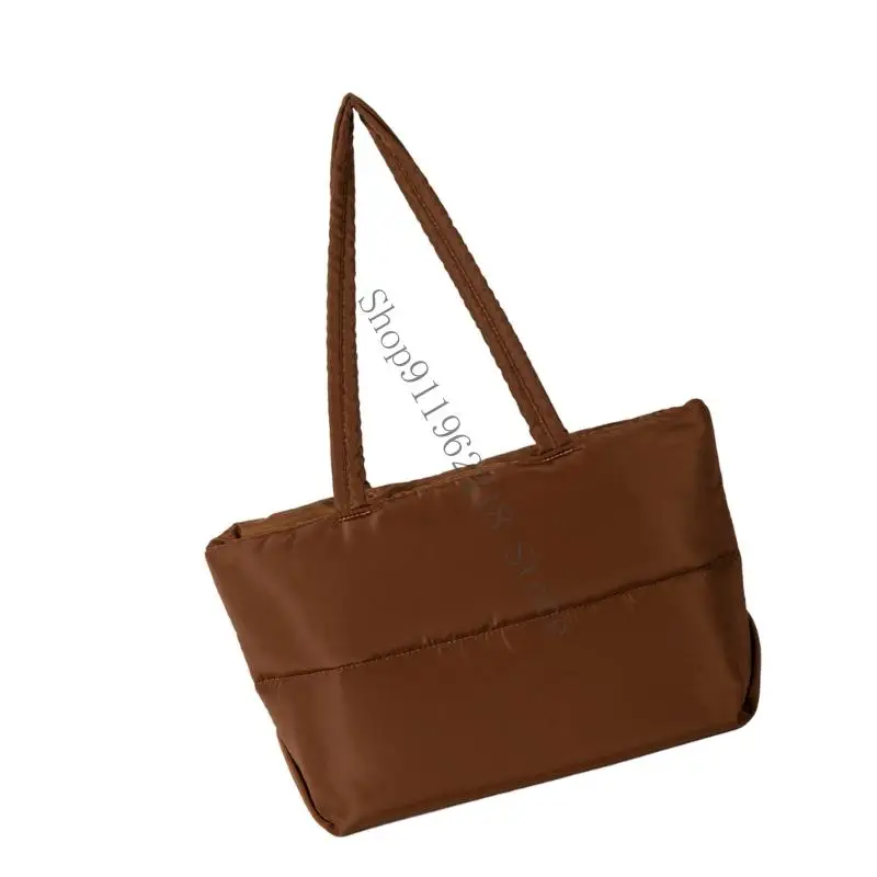 

Просторная сумка через плечо, легкая сумка для ежедневного использования и активного отдыха 066F