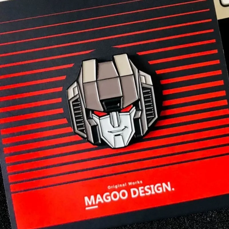 Transformations-Brosche, rote Spinne, Soundwave-Abzeichen, personalisiertes Rucksack-Zubehör, Anime-Zubehör, Alltagsbedarf, Geschenk
