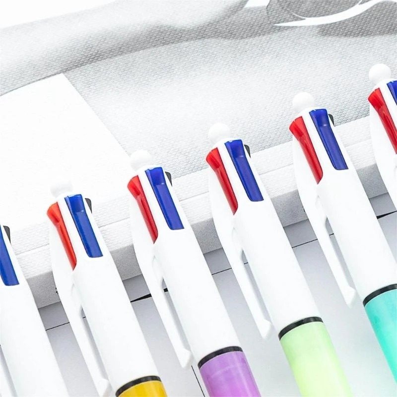 W89C 4 colores Transportadores 4-en-1 bolígrafo retráctil Pensas multicolores Regalo