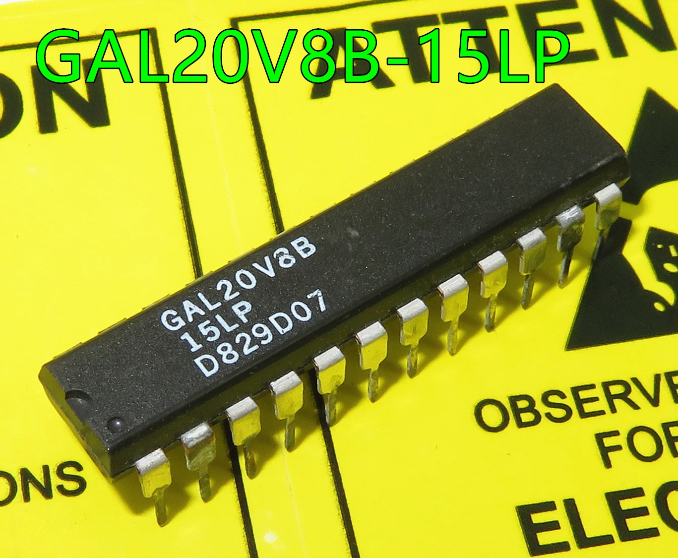 1Pcs/Lot GAL20V8B-1…