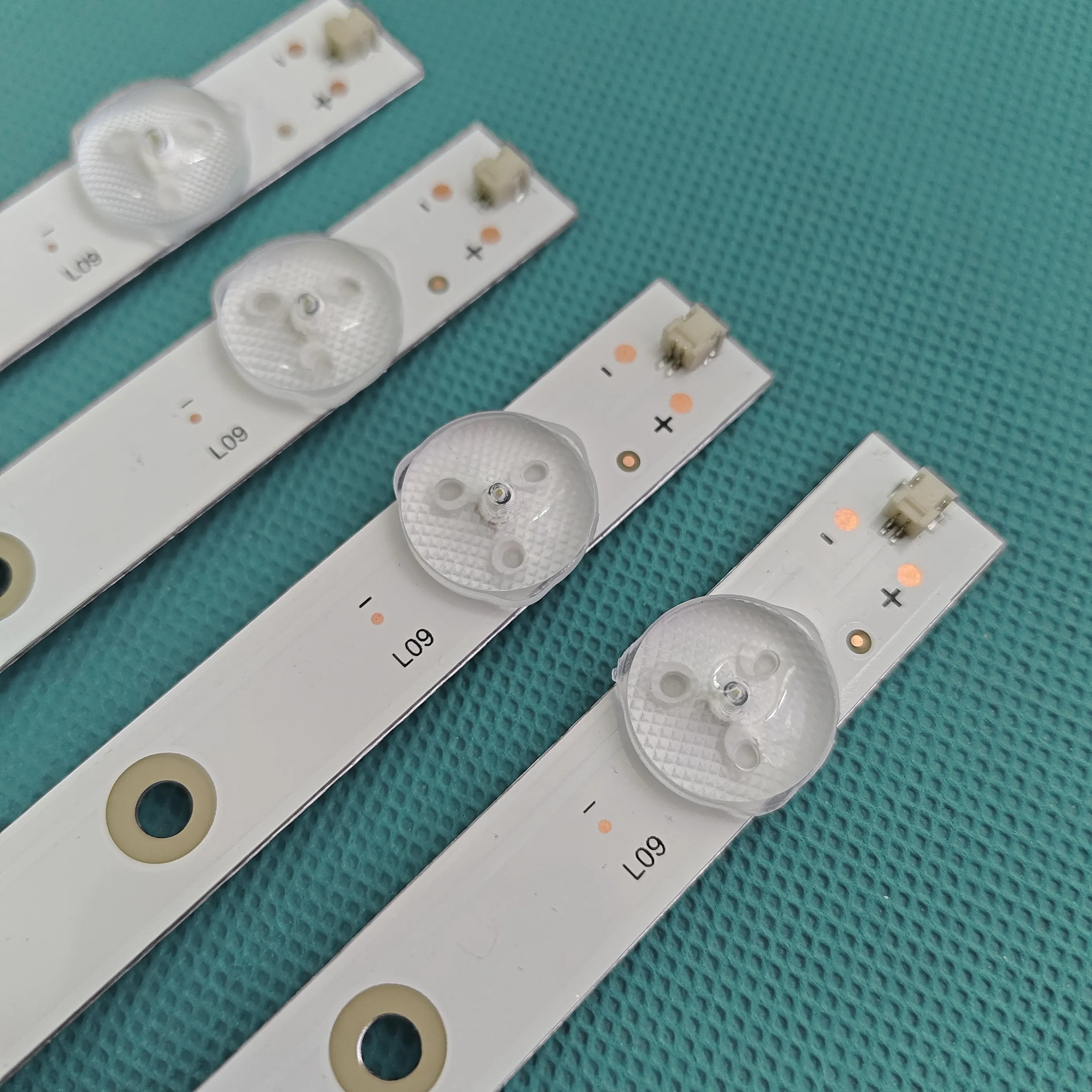 4pcs LED TV RTV5019USM ISMX5019USM Selecline 894527/50S18UHD MS-L1255 V7 CX50D09 CX50D09R CX50D09L-ZC22AG-01 03 CX500DLEDM