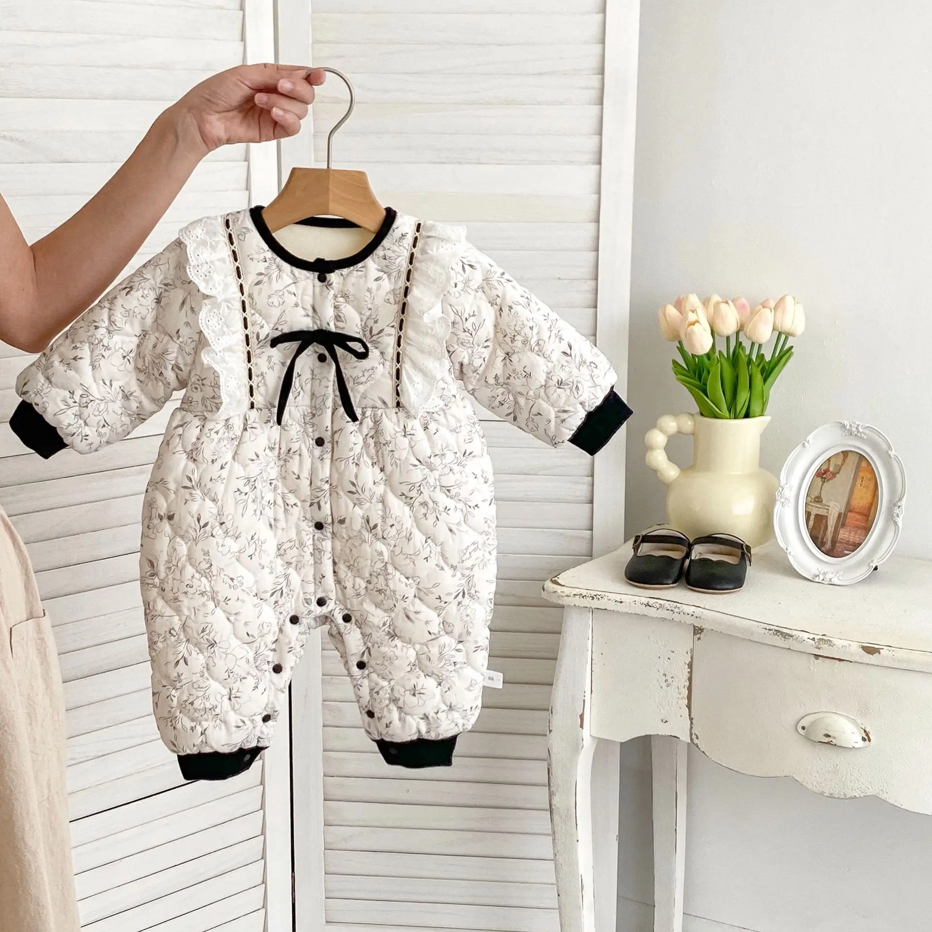 Baby-Winterkleidung, Bodys und Einteiler für Neugeborene, verdickte warme Schleife, Kleinkinder, Mädchen, Overalls, Drucke, Kinder, Jungen, Strampler, 0–2 Jahre