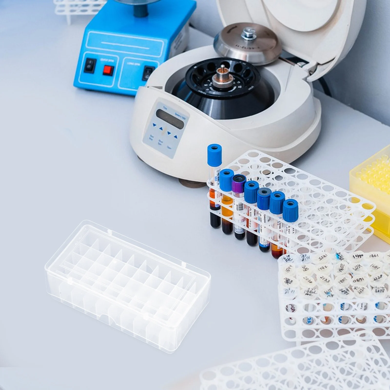 

50 Grid Cryogenic Storage Box Transparent Polycarbonate Freezer Box for Lab Sample Storage 1.8ml 2ml Tubes and Vials